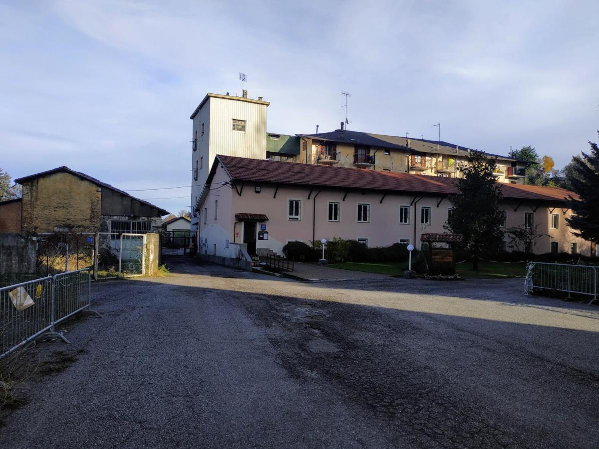 La Petite Maison De Claire Кунео Экстерьер фото